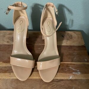 Sam Edelman Beige Patent Heels